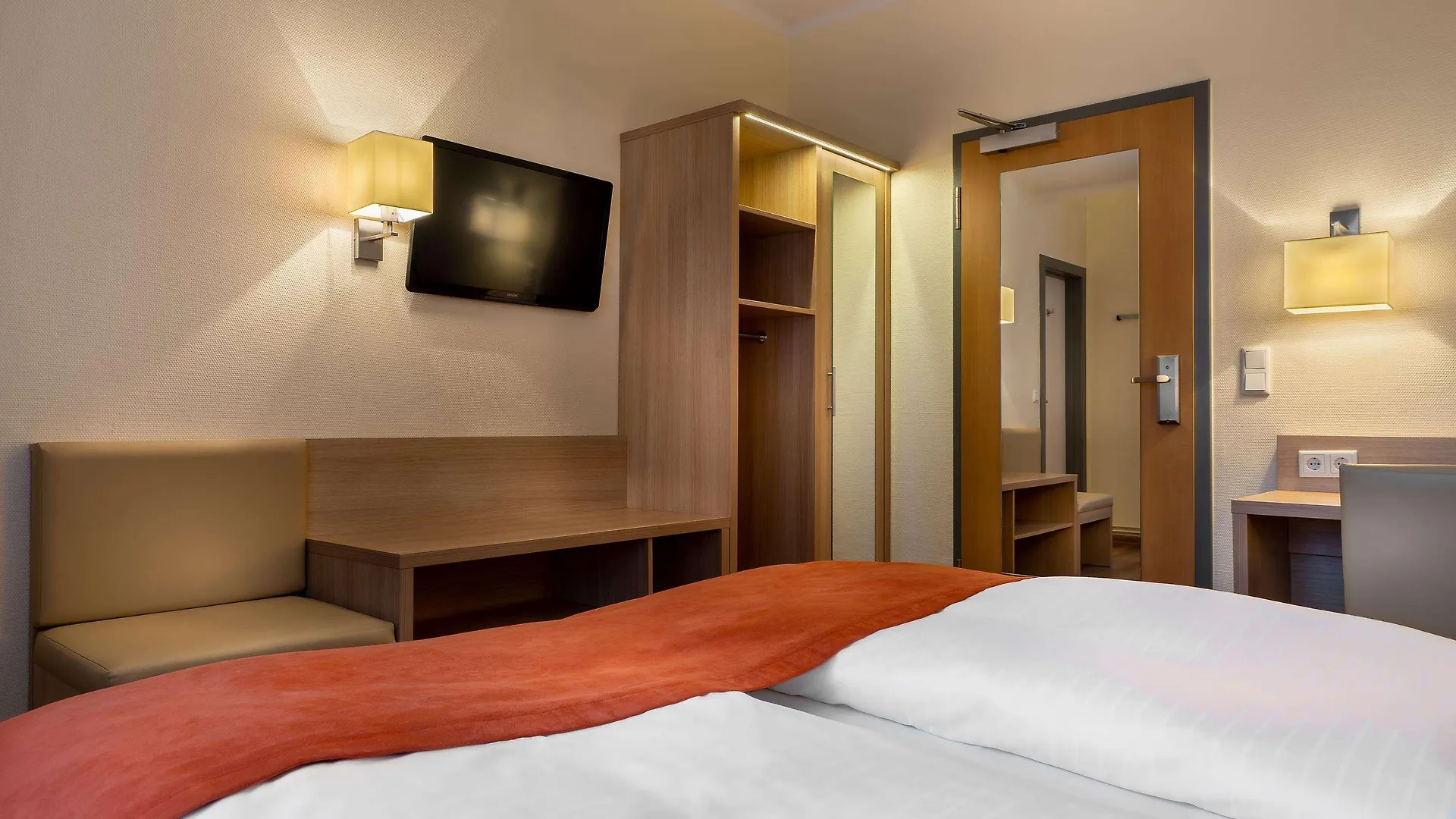 ***  Garner Hotel Hamburg - Wandsbek Marktplatz Germany