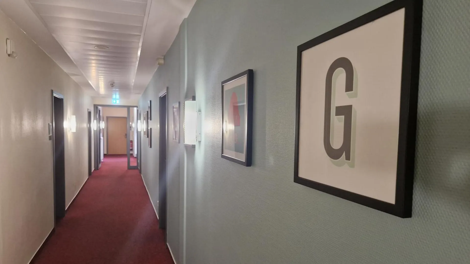 Garner Hotel Hamburg - Wandsbek Marktplatz