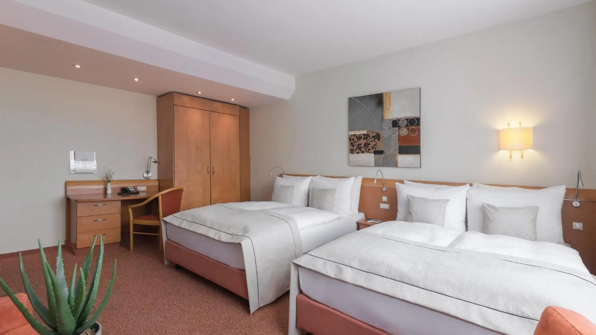 Garner Hotel Hamburg - Wandsbek Marktplatz