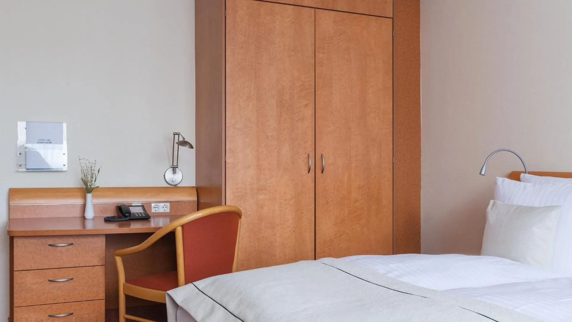 Garner Hotel Hamburg - Wandsbek Marktplatz 3*,  Germany