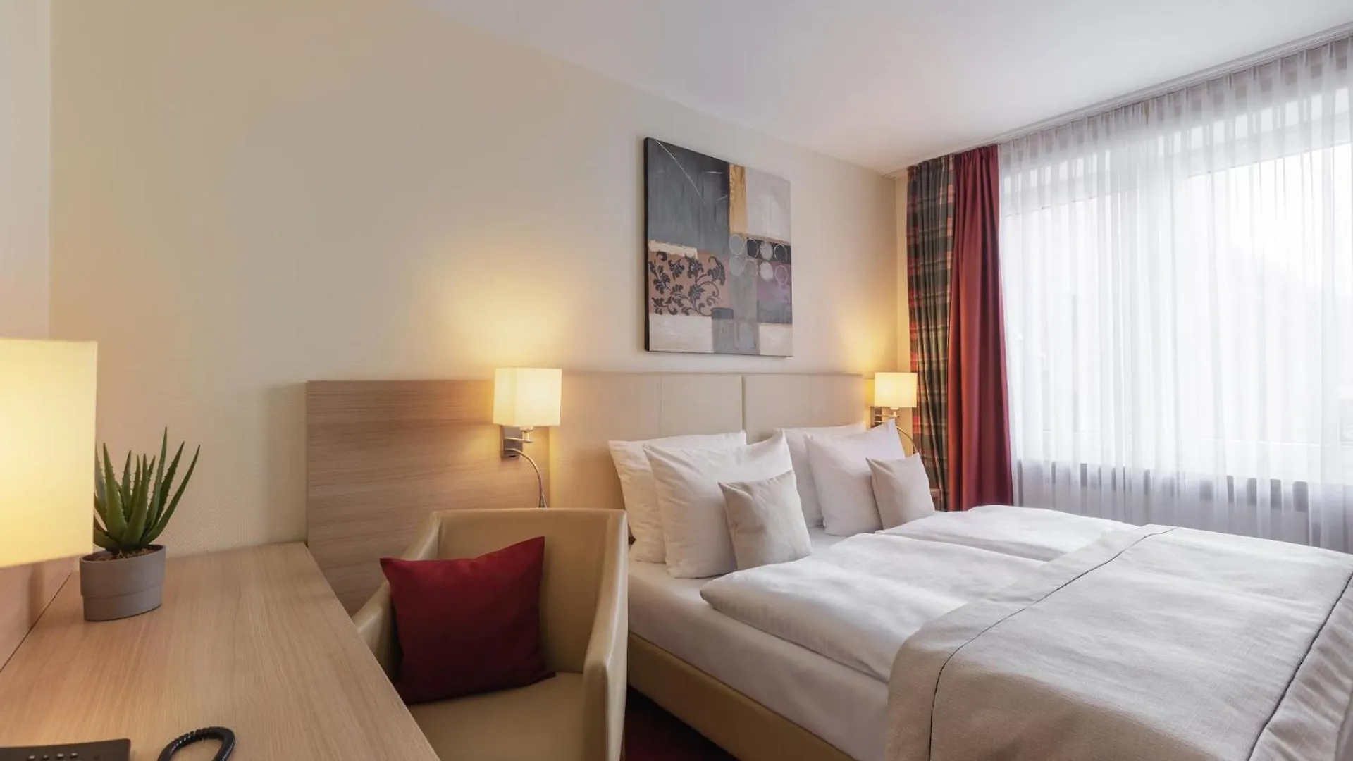 Garner Hotel Hamburg - Wandsbek Marktplatz 3*,  Germany