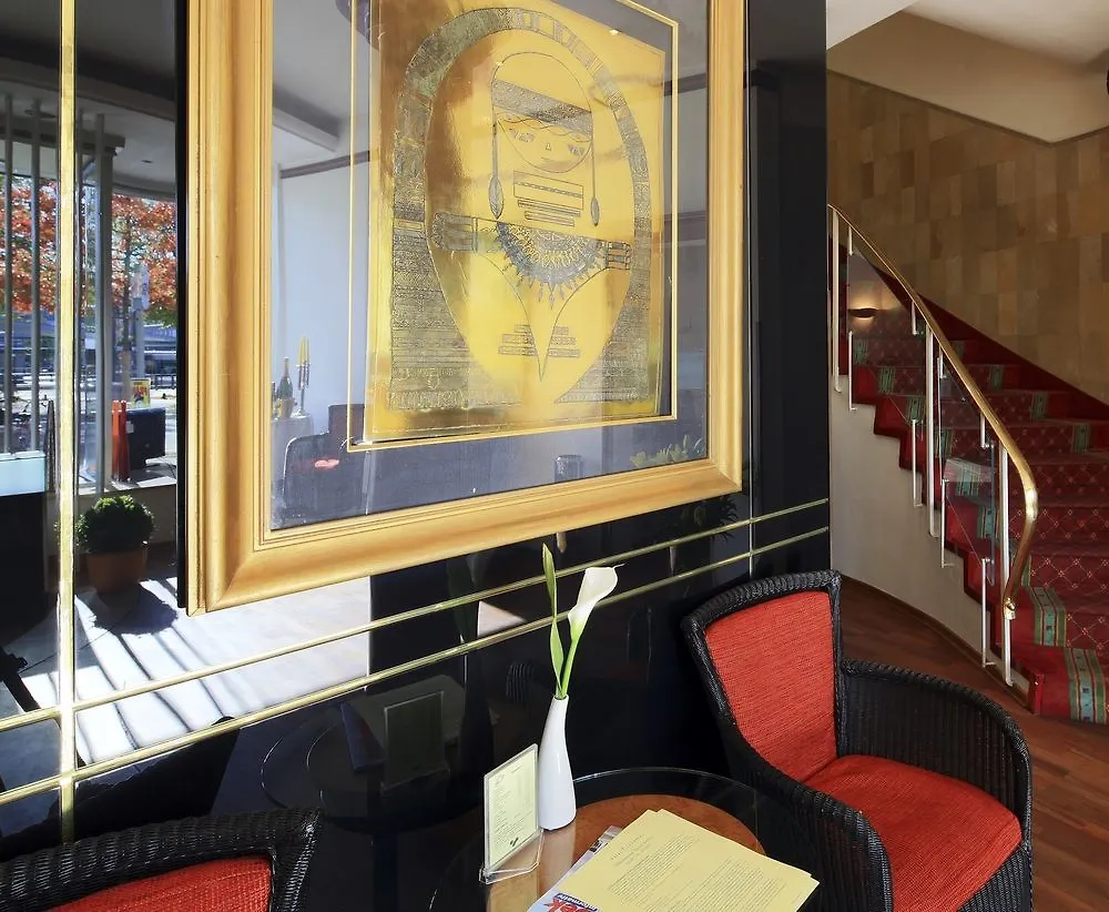 Garner Hotel Hamburg - Wandsbek Marktplatz By Ihg 3*,