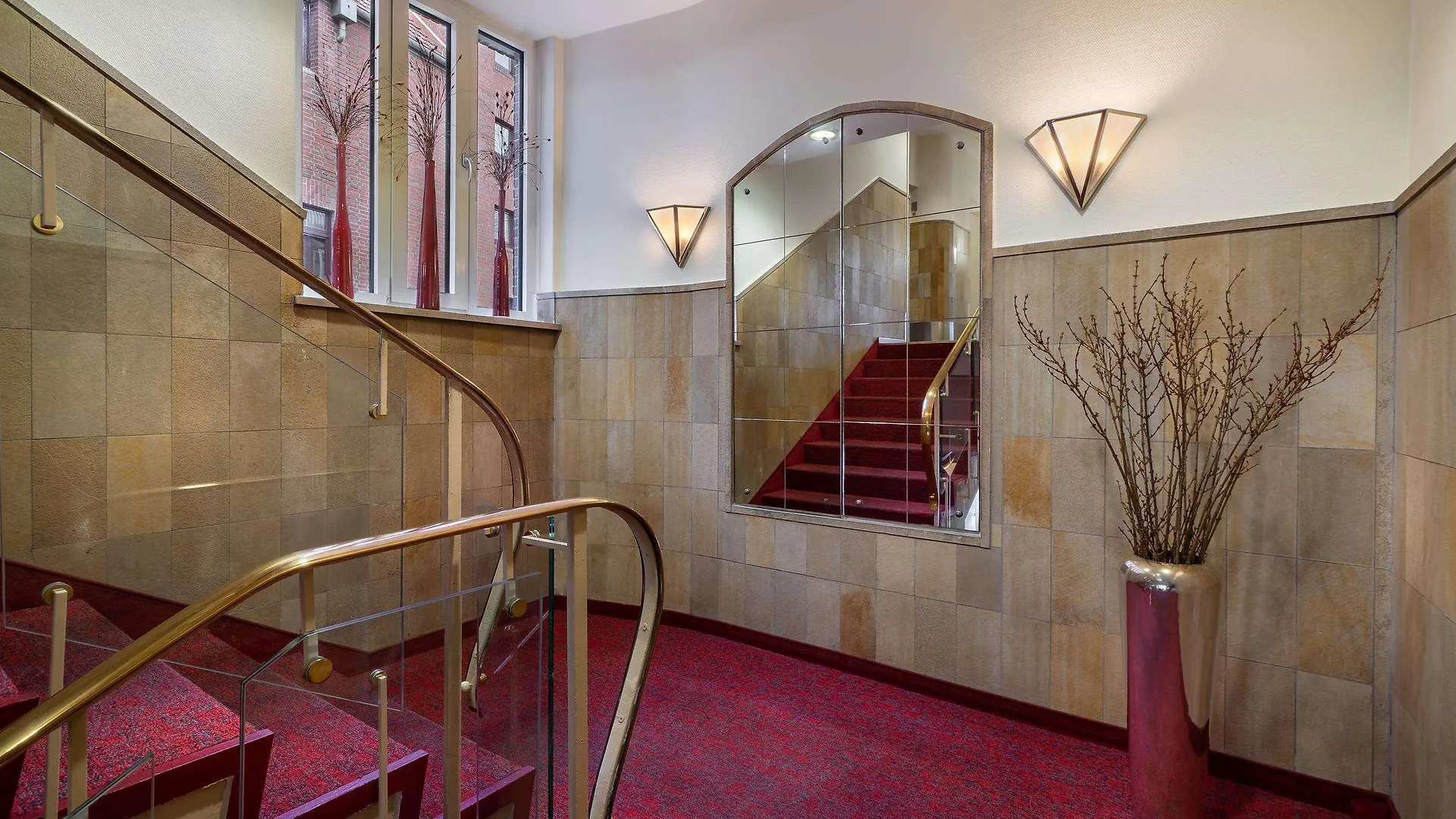 Garner Hotel Hamburg - Wandsbek Marktplatz By Ihg